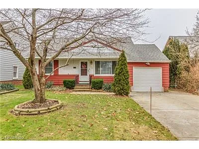 1778 Longwood Dr photo 1