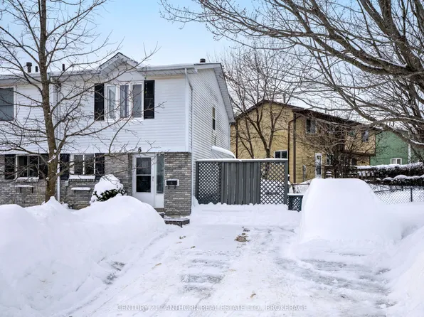 6 Woodstone Cres, Kingston, ON K7M 6K9