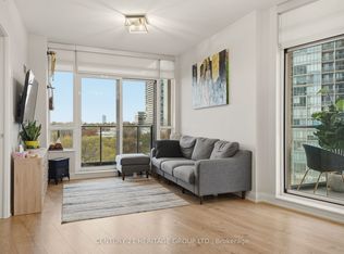 36 Park Lawn Rd #605, Toronto, ON M8V 0E5