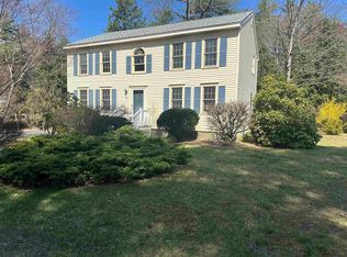 34 Robert Hall Rd, Manchester, NH 03103