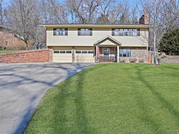 1117 Julia St, Atchison, KS 66002