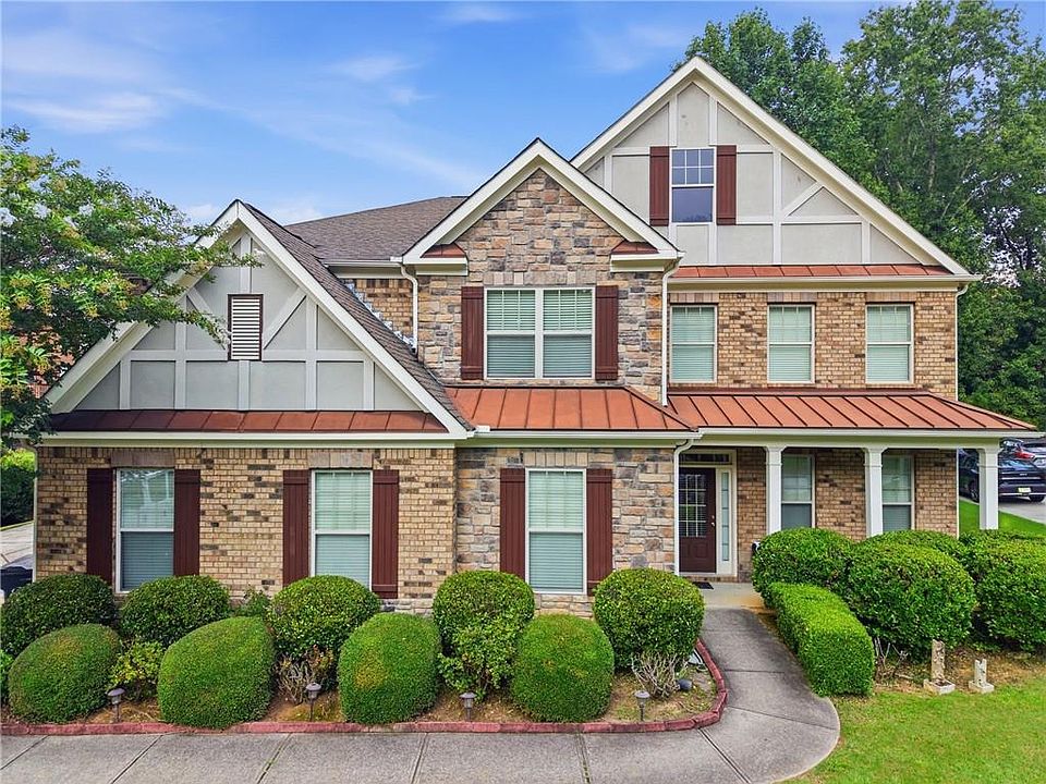 1st image of 31 Village Green Ct SW