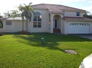 15904 Cotswold Ct, Davie, FL 33331