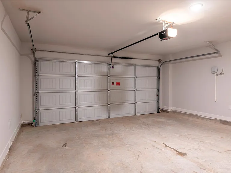 4519 Pinehurst Trace Dr — Photo 32