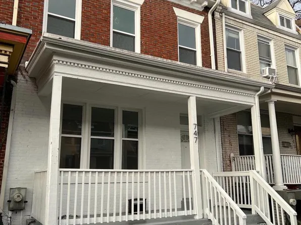 747 Newton Pl NW, Washington, DC 20010