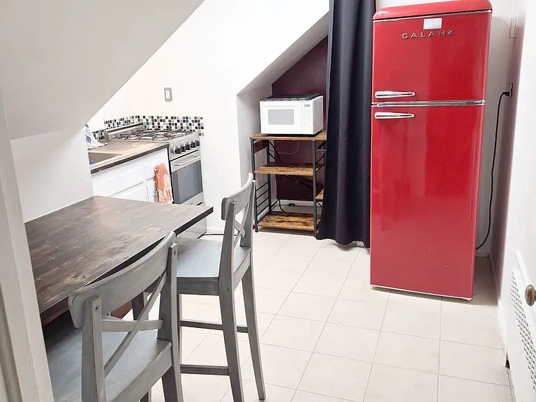 57 Congers Rd #G — Photo 19