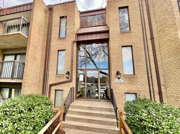11050 Camfield Ct APT 2, Manassas, VA 20109