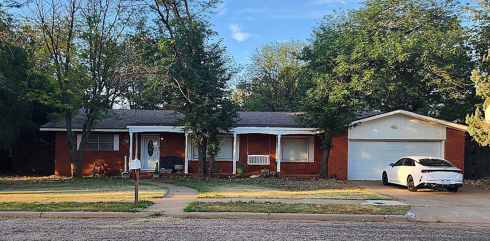1st image of 706 E Garfield Ave