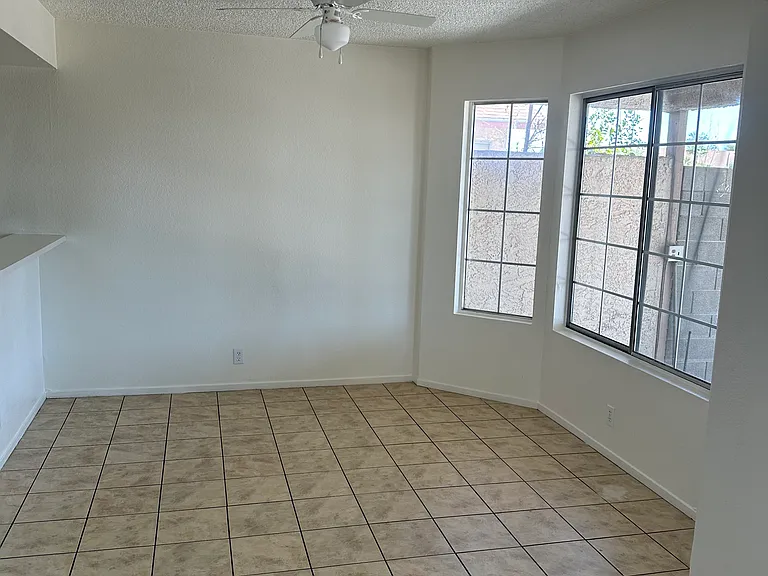 1805 Palo Alto Cir — Photo 4