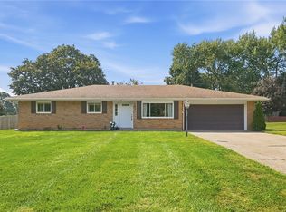 2825 Walford Dr, Dayton, OH 45440