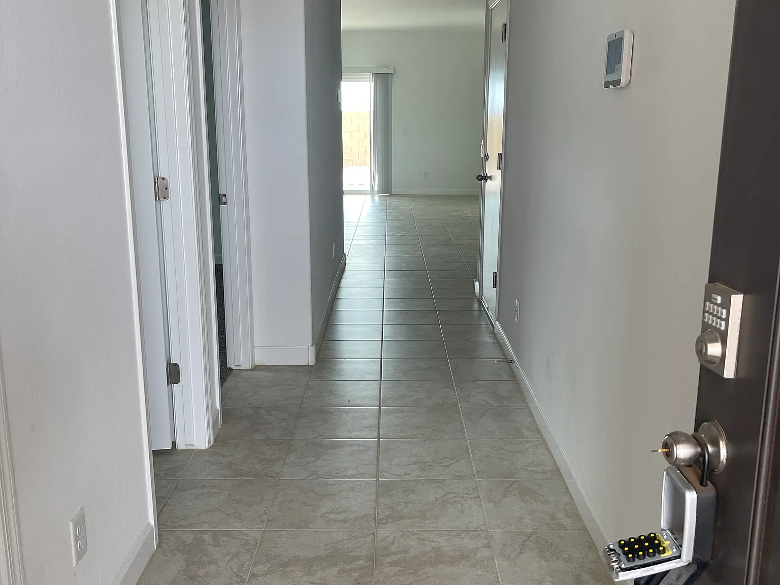 Maricopa House 3 beds 2 baths — Photo 3