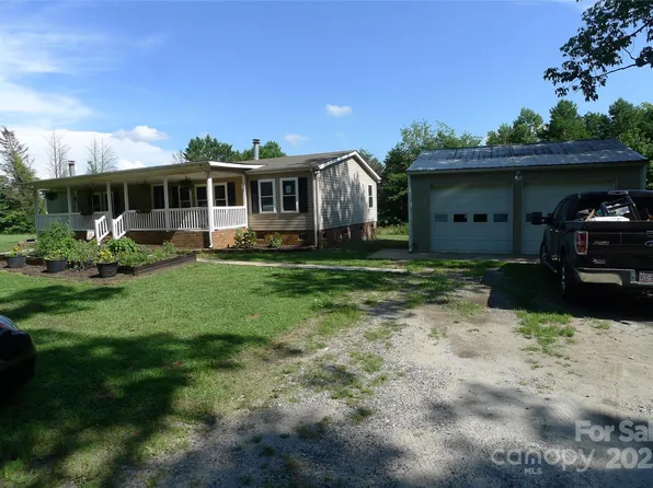 145 Abigail Trl #18, Ararat, NC 27007