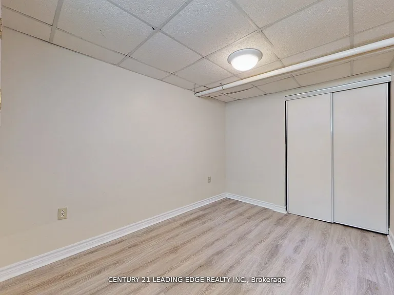 47 Southwell Dr #BASEMENT — Photo 13