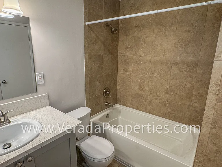 4336 Estrella Ave #4 — Photo 13