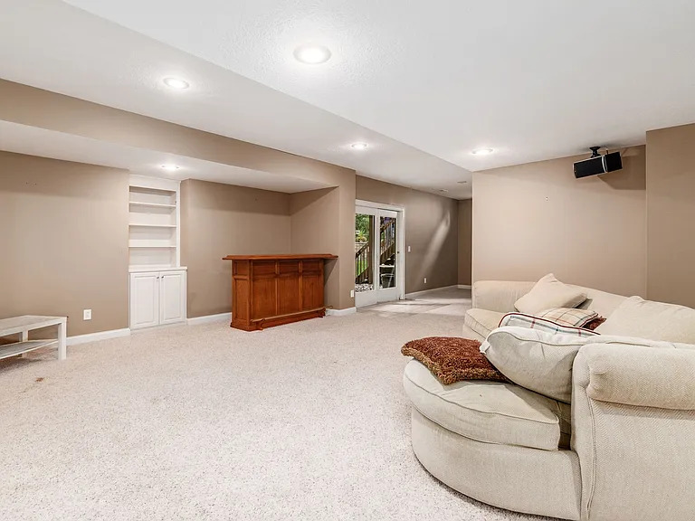 2497 Coltsbridge Dr — Photo 40