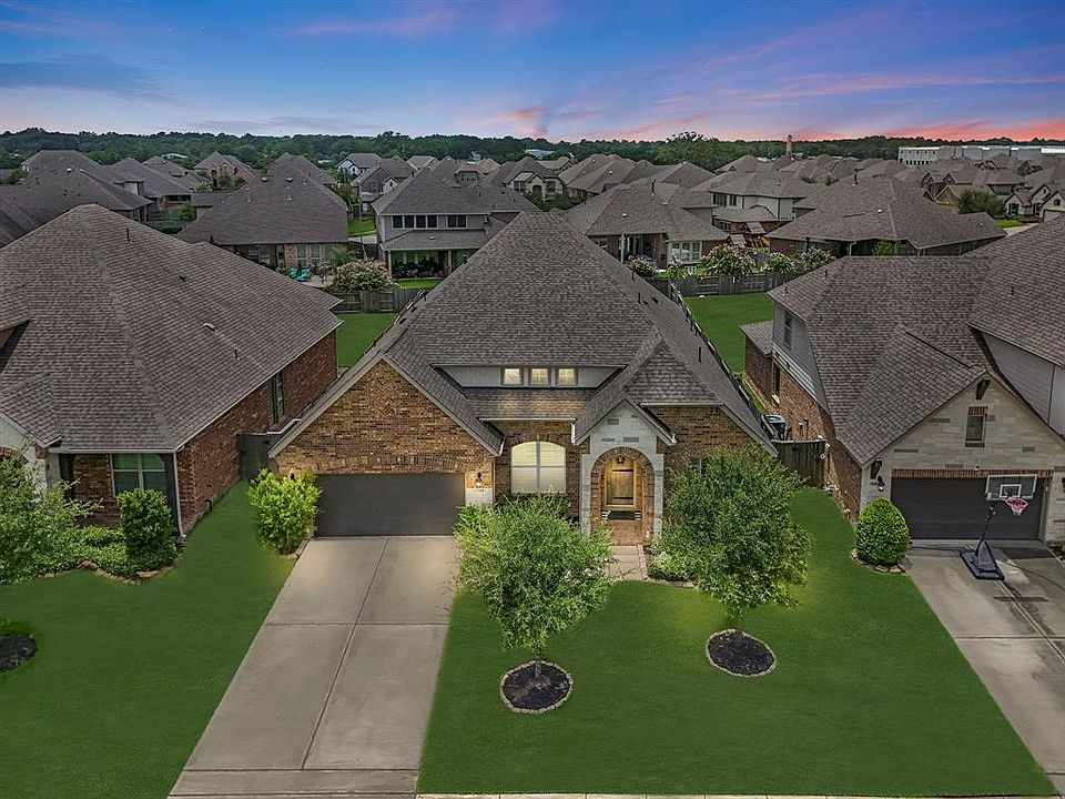 1st image of 15519 Ponderosa Bend Drive