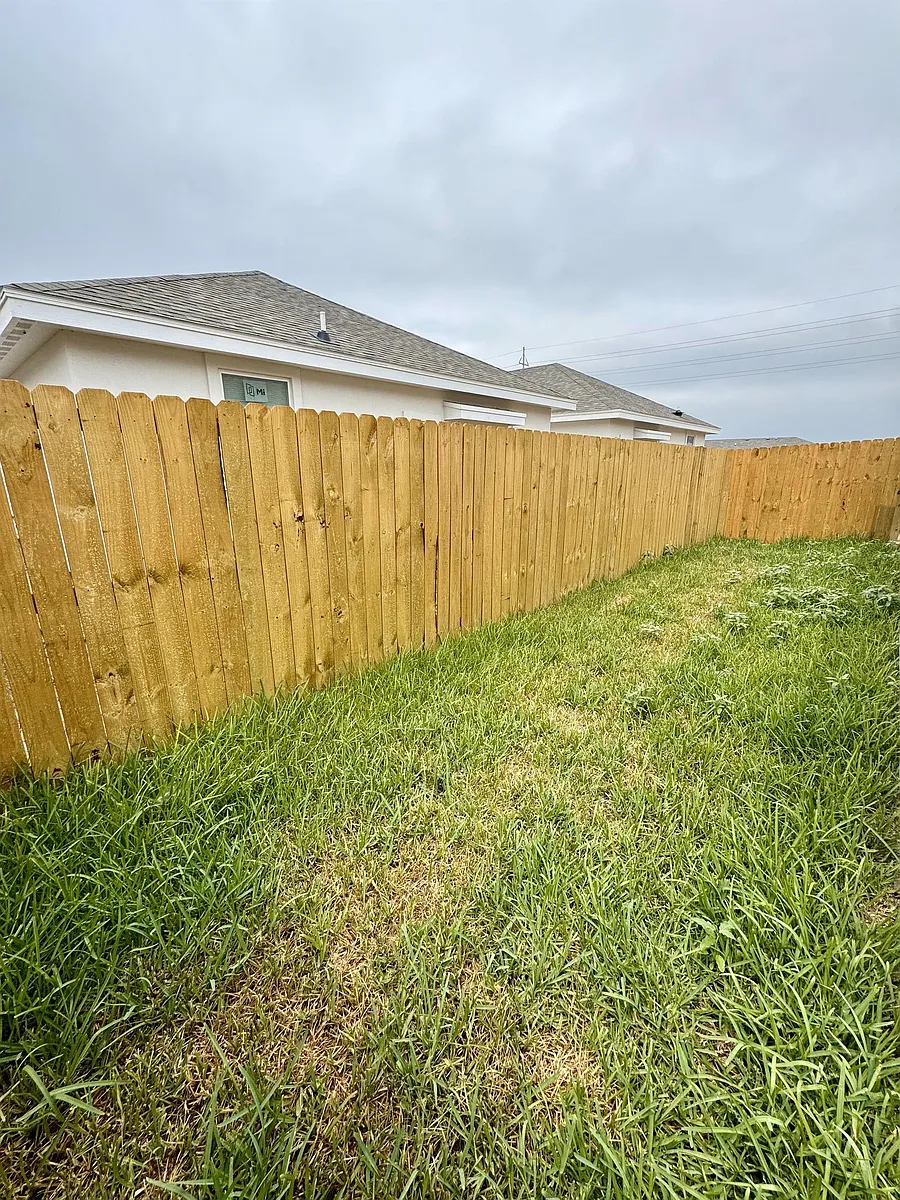 Building Photo - 3000 W Driftwood St #3