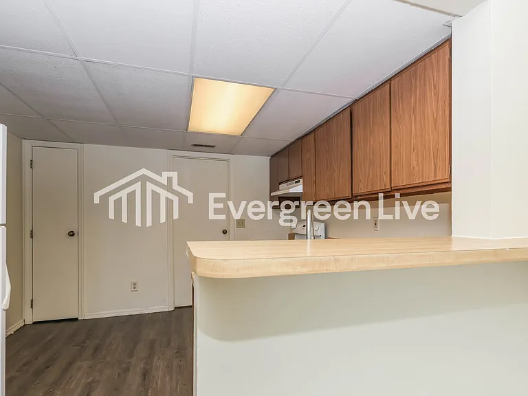 9730 Nettleton Park — Photo 7