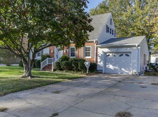 164 Hawthorne Dr, Newport News, VA 23602