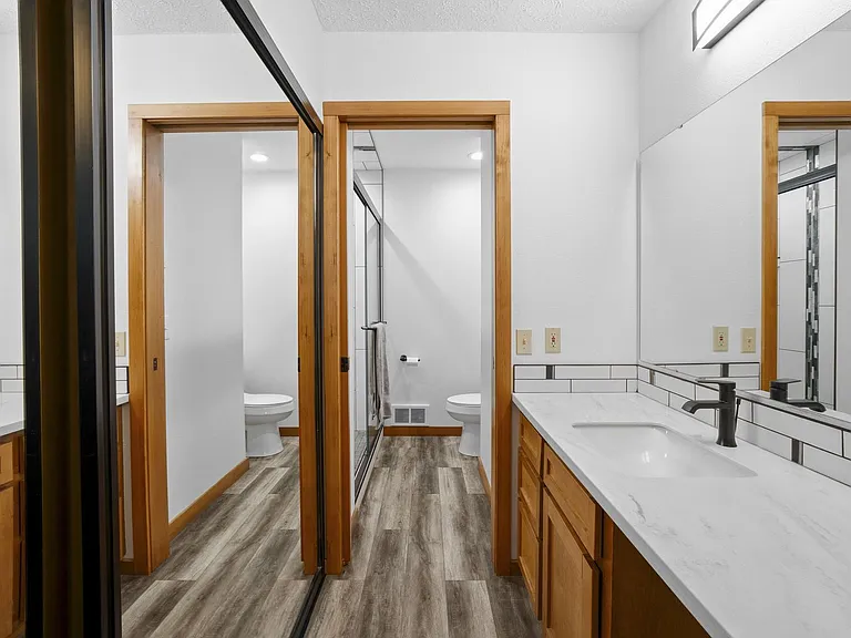 113 S Neyland Ave — Photo 31