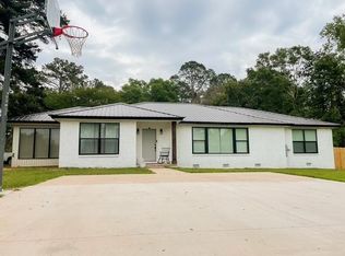 702 E Hart Ave, Opp, AL 36467