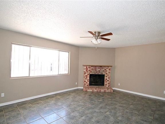 4th image of 1558 Dale Douglas Dr