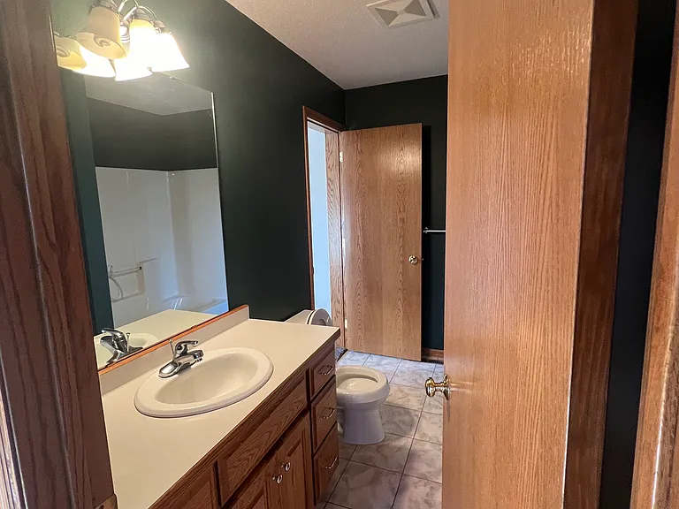 239 Sundance Rd — Photo 9