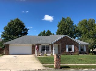 605 Winterway Dr, Ashland, MO 65010