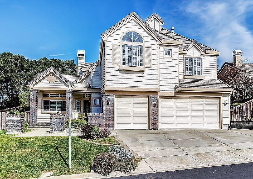 1st image of 28600 Barn Rock Dr
