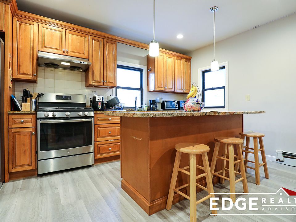 1st image of 117 Glenville Ave #1