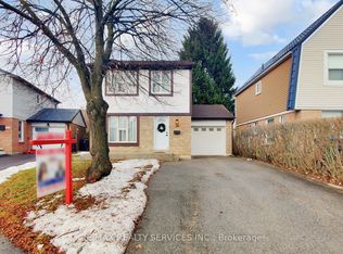26 Mayfair Cres, Brampton, ON L6S3N4