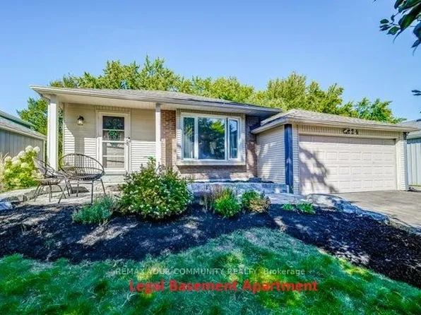 124 Tyson Dr, East Gwillimbury, ON L9N 1B2