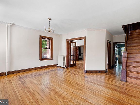 5th image of 1609 Mount Salem Ln