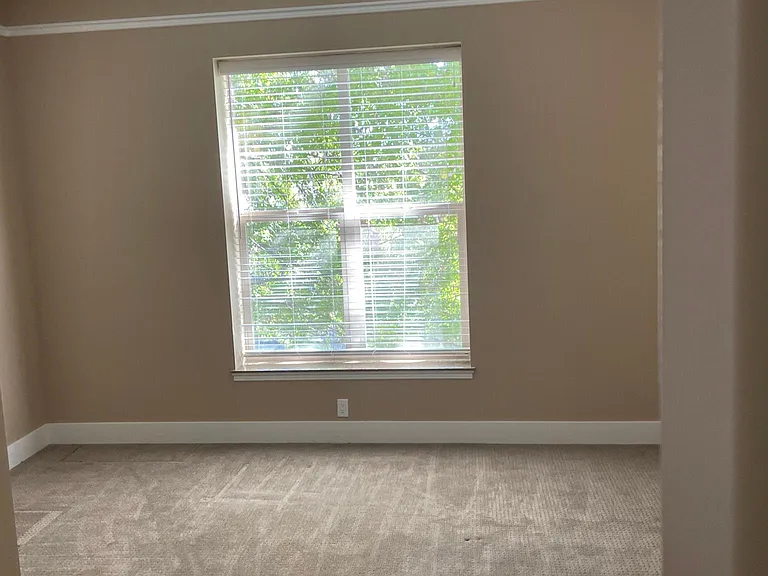 503 N Pearl St #201 — Photo 3