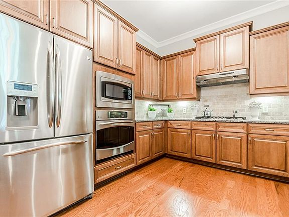 3rd image of 351 Washington Ave #206