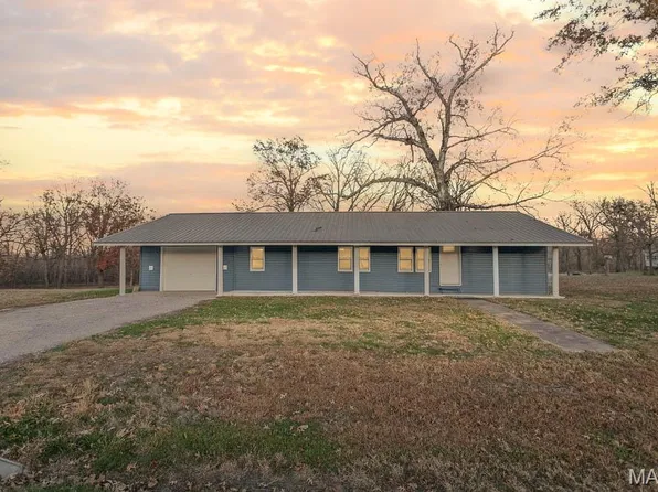 236 Gallinipper Rd, Hardin, IL 62047