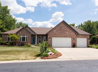 539 Stone Ridge Ln, Cherry Valley, IL 61016