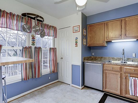 4th image of 12545 Alder Woods Dr