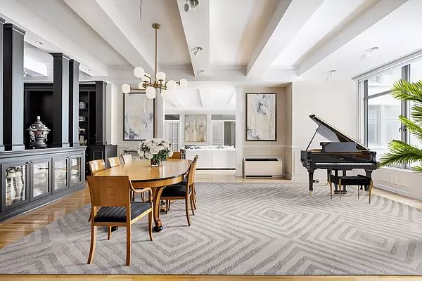 1st image of 252 7th Ave #6RA