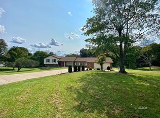 185 Chris Ln, Gallipolis, OH 45631