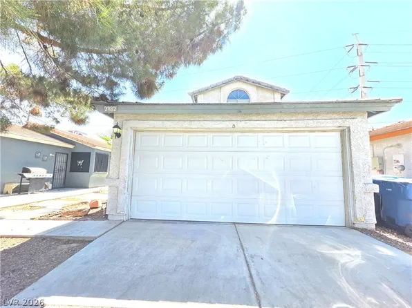 2882 Sandyfalls Way, Las Vegas, NV 89142