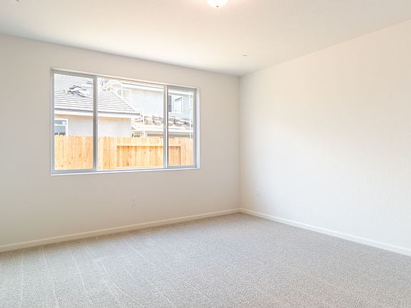 5th image of 2172 N Millard Ave