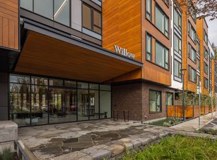Willow Apartments, Lake Oswego, OR 97035