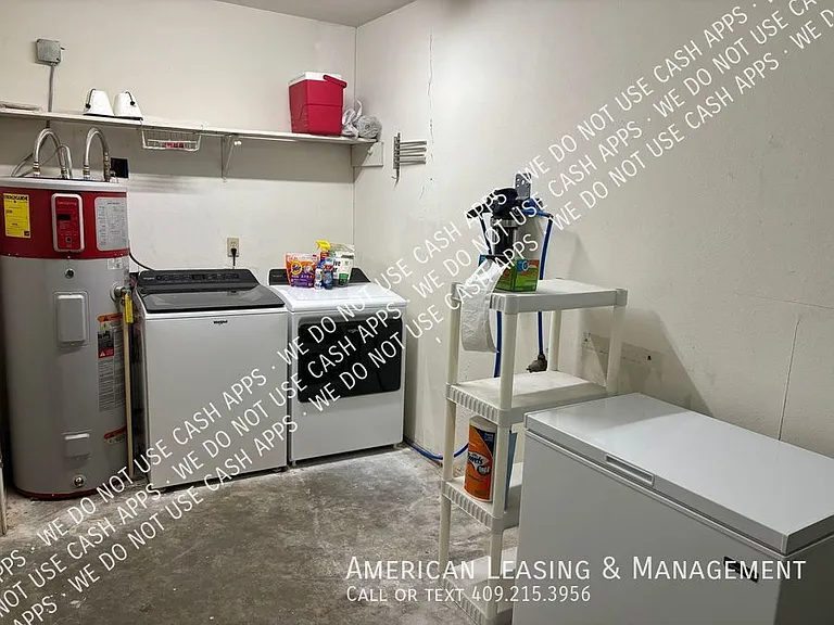 225 Ridgewood St — Photo 14
