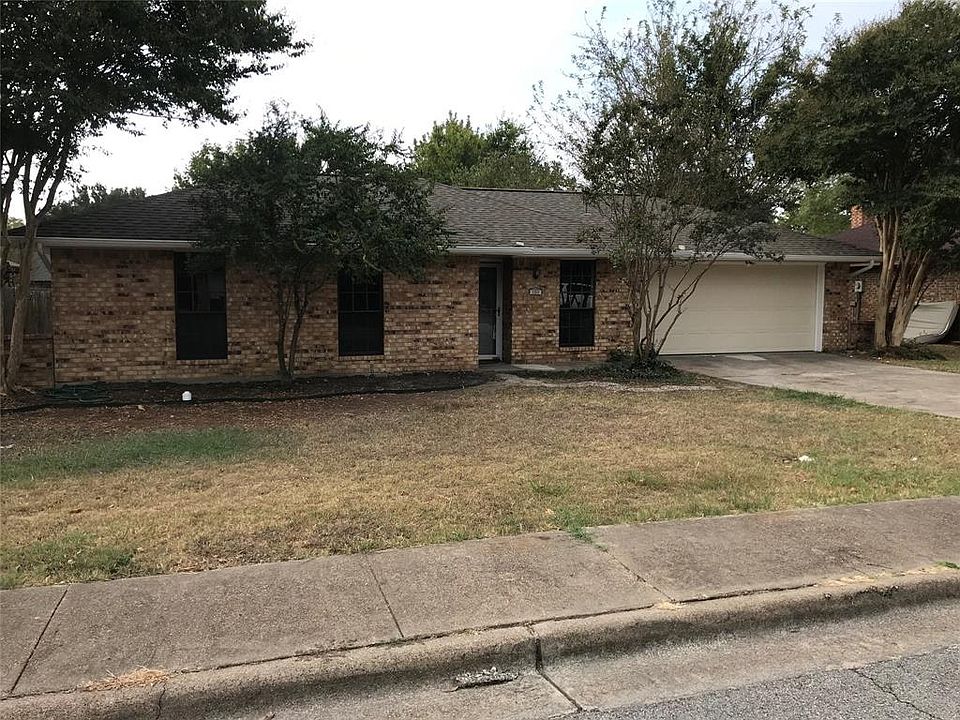 1st image of 108 Bryn Mawr Ln