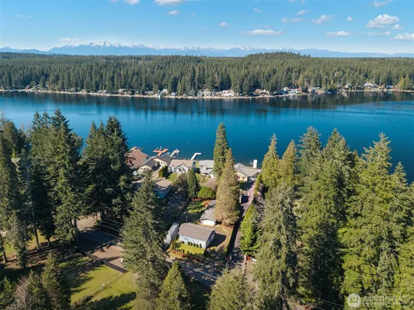 1961 E Mason Lake Drive E, Grapeview, WA 98546