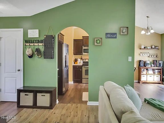 Entry way
