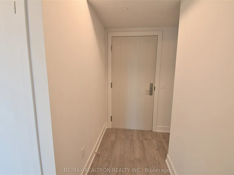 2550 Simcoe St N #1505 — Photo 11