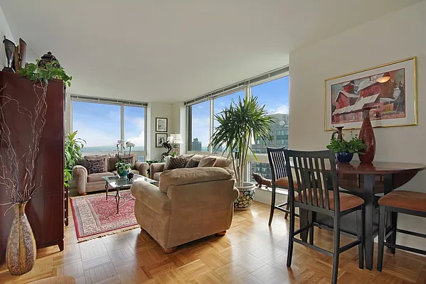 Sold by Corcoran | media 2