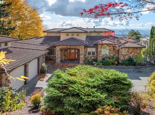 1917 NW Tivoli Ln, Portland, OR